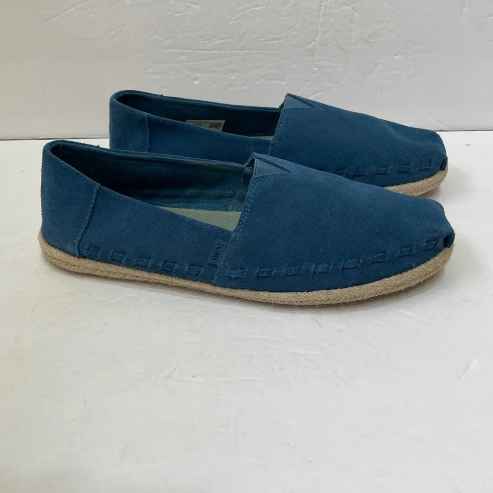 TOMS SLIP ON ESPADRILLES IN‎ BLUE SUEDE